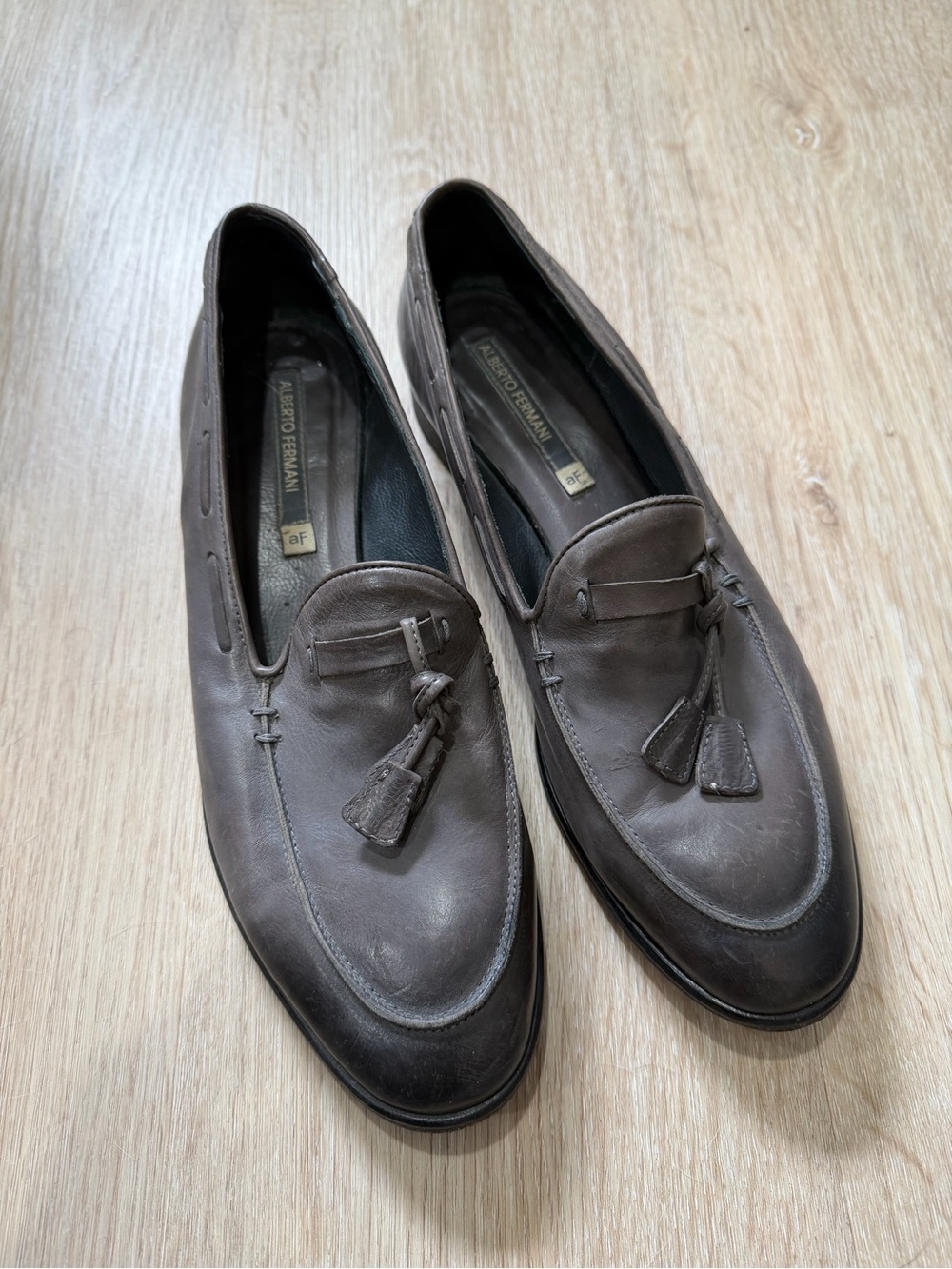 Alberto Fermani leather loafers with tassels 9,5 gray